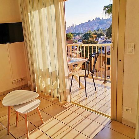 Menton Bord De Mer Studio Calme Avec Balcon, Ascenseur, Climatisation, Ideal Location Quiet Near Sea, Balcony, Elevator, Ac Kültér fotó