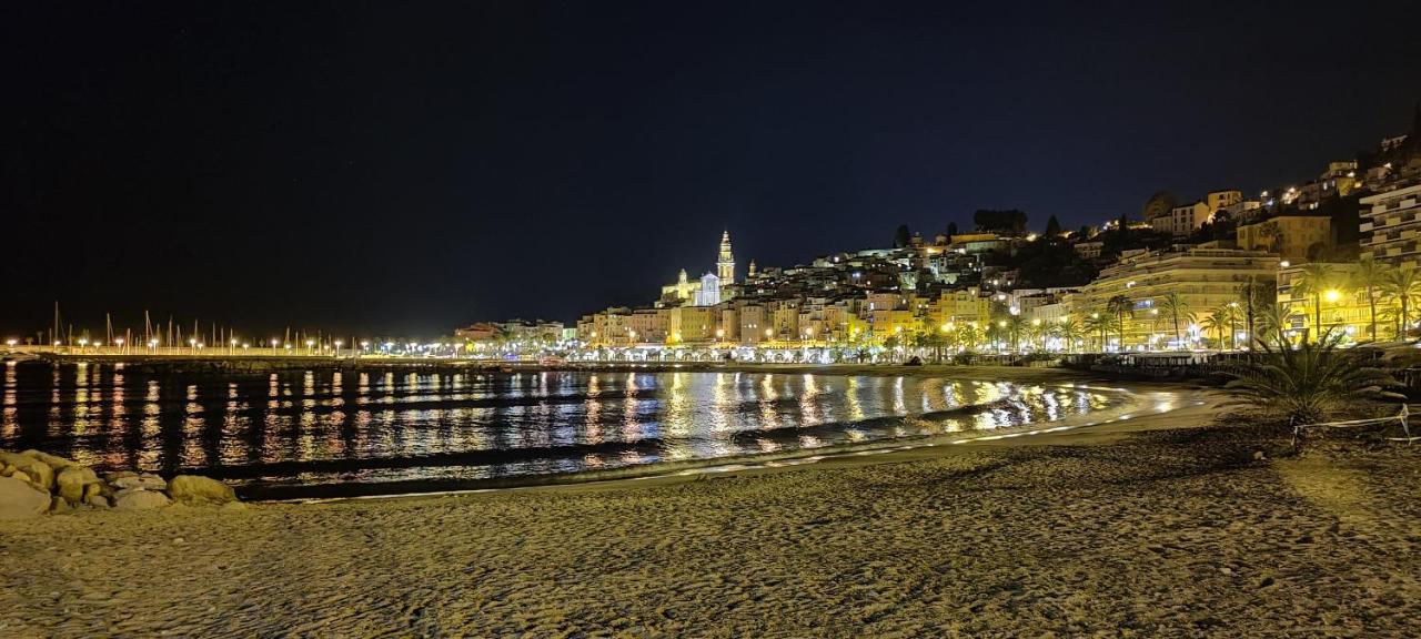 Menton Bord De Mer Studio Calme Avec Balcon, Ascenseur, Climatisation, Ideal Location Quiet Near Sea, Balcony, Elevator, Ac Kültér fotó